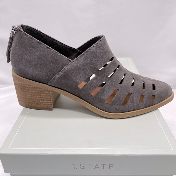 𝅺1. Slate Suede Charcoal Bootie with Cutouts Size 9M NIB - Picture 5 of 9